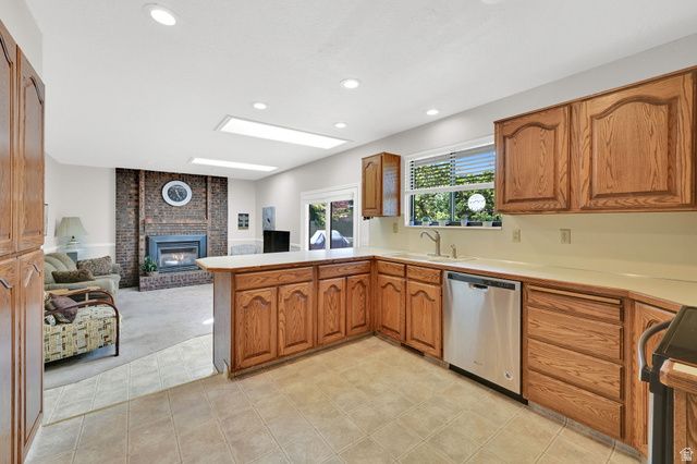 2698 E 1650 N, Layton, UT 84040
