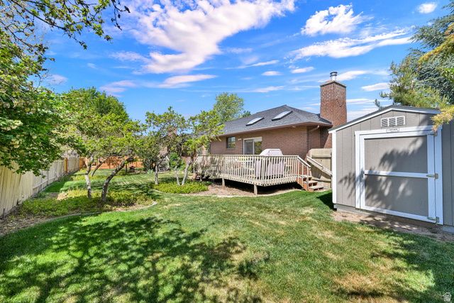 2698 E 1650 N, Layton, UT 84040