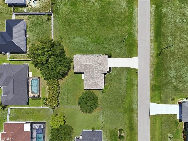 2245 SW 1st TER, Cape Coral, FL 33991