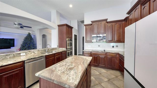 1017 MAJESTIC OAK DRIVE, Apopka, FL 32712