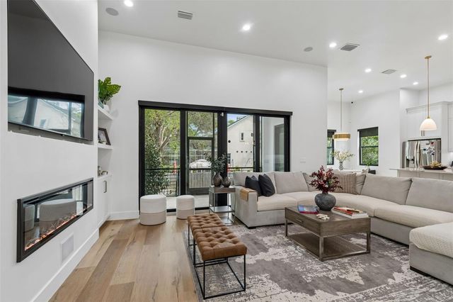 5410 BAYSHORE BLVD, Tampa, FL 33611