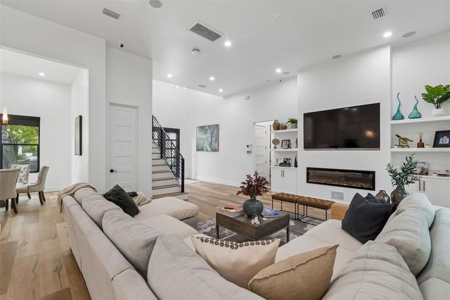 5410 BAYSHORE BLVD, Tampa, FL 33611