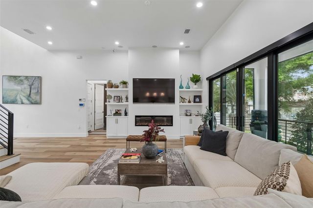 5410 BAYSHORE BLVD, Tampa, FL 33611