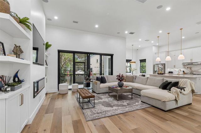 5410 BAYSHORE BLVD, Tampa, FL 33611