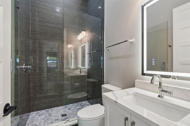 5410 BAYSHORE BLVD, Tampa, FL 33611