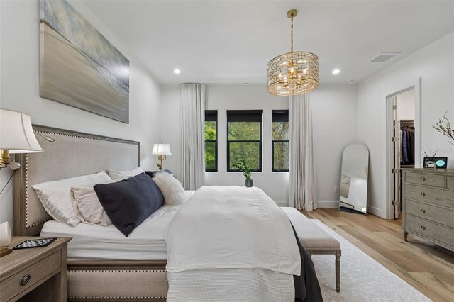 5410 BAYSHORE BLVD, Tampa, FL 33611