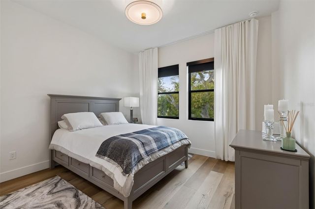 5410 BAYSHORE BLVD, Tampa, FL 33611