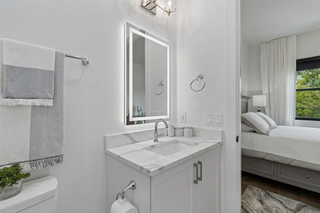 5410 BAYSHORE BLVD, Tampa, FL 33611