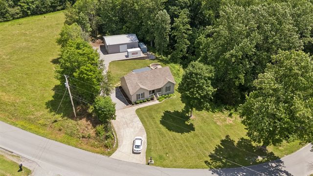 1179 Abernathy Rd, Ashland City, TN 37015