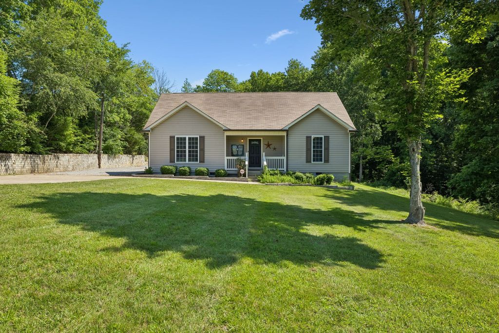 1179 Abernathy Rd, Ashland City, TN 37015