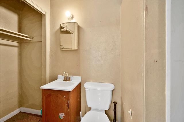 124 CENTER STREET, Winter Haven, FL 33880