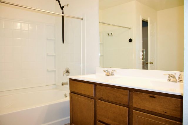 351 Blacktail DR, New Braunfels, TX 78130