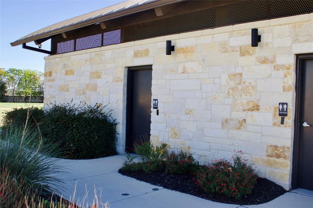 351 Blacktail DR, New Braunfels, TX 78130