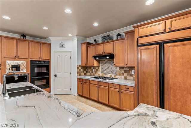 6382 Hermes Stables Court, Las Vegas, NV 89131