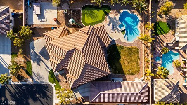 6382 Hermes Stables Court, Las Vegas, NV 89131