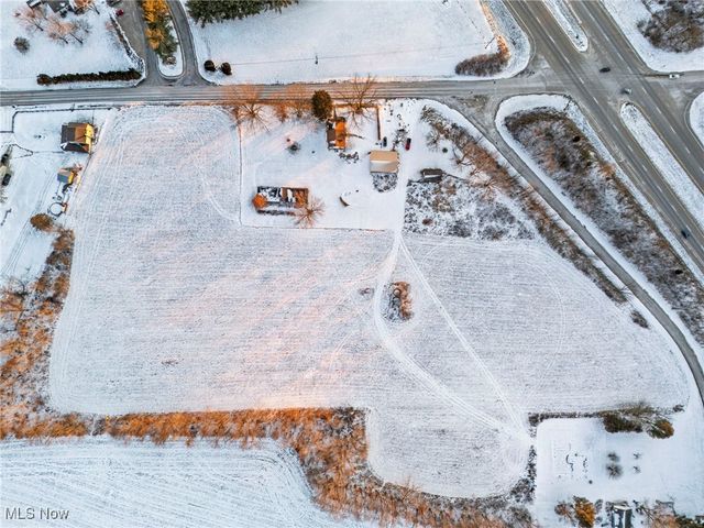 10595 Forty Corners Road NW, Massillon, OH 44647