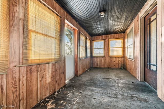 10595 Forty Corners Road NW, Massillon, OH 44647