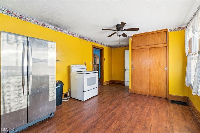 10595 Forty Corners Road NW, Massillon, OH 44647