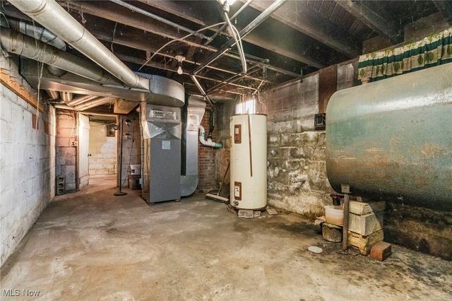 10595 Forty Corners Road NW, Massillon, OH 44647