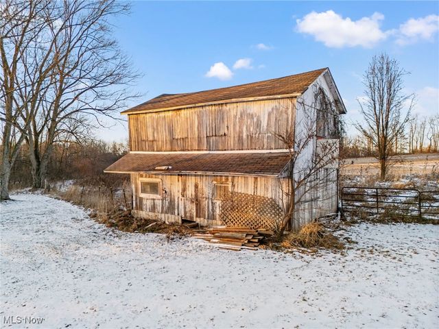 10595 Forty Corners Road NW, Massillon, OH 44647