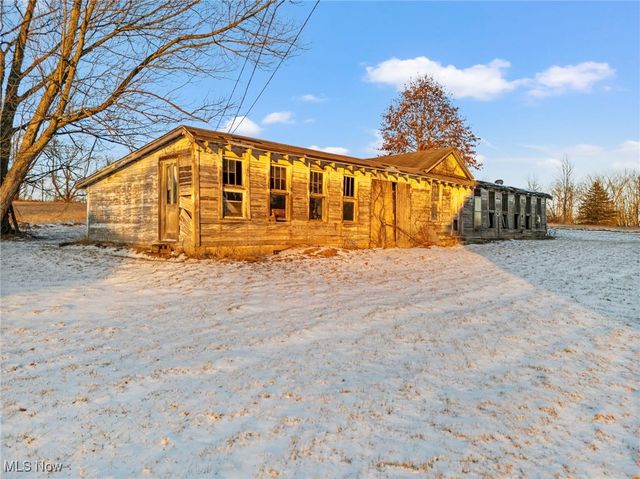 10595 Forty Corners Road NW, Massillon, OH 44647