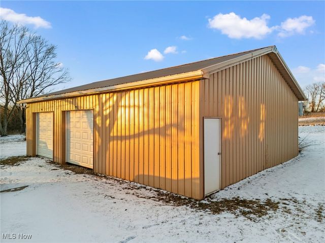 10595 Forty Corners Road NW, Massillon, OH 44647