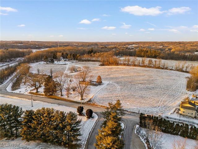 10595 Forty Corners Road NW, Massillon, OH 44647