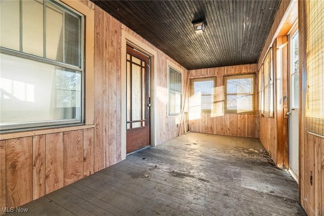 10595 Forty Corners Road NW, Massillon, OH 44647