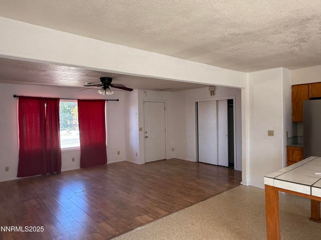 815 16th Street, Lovelock, NV 89419