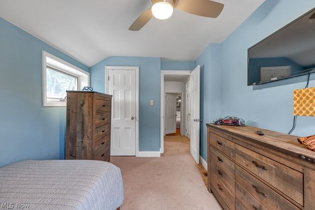 4855 Edsal Drive, Lyndhurst, OH 44124