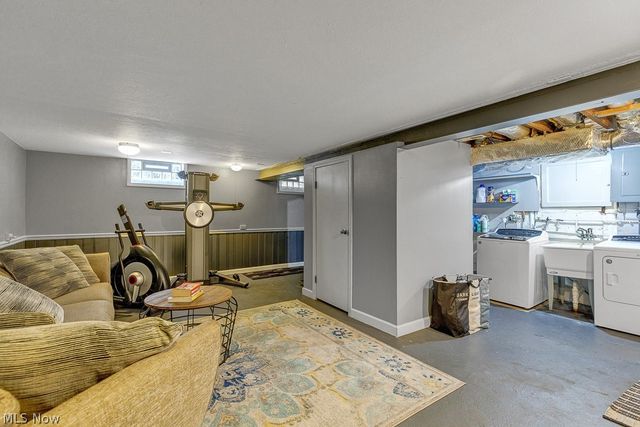 4855 Edsal Drive, Lyndhurst, OH 44124