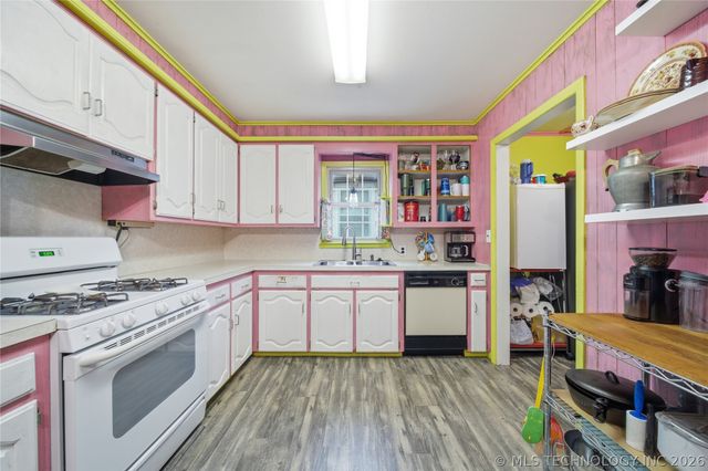 236 S 67th East Avenue, Tulsa, OK 74112