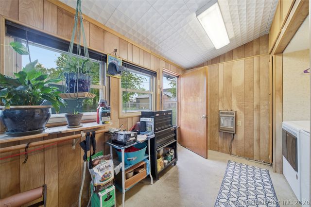 236 S 67th East Avenue, Tulsa, OK 74112