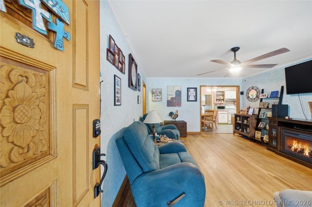 236 S 67th East Avenue, Tulsa, OK 74112