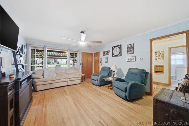 236 S 67th East Avenue, Tulsa, OK 74112