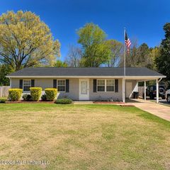 416 Gatewood Drive, Pearl, MS 39208