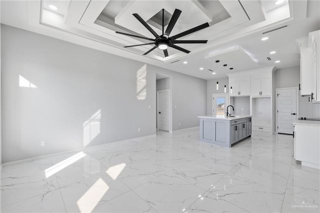 910 E 39th Street, San Juan, TX 78589