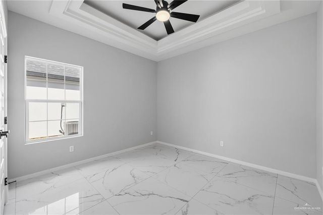 910 E 39th Street, San Juan, TX 78589