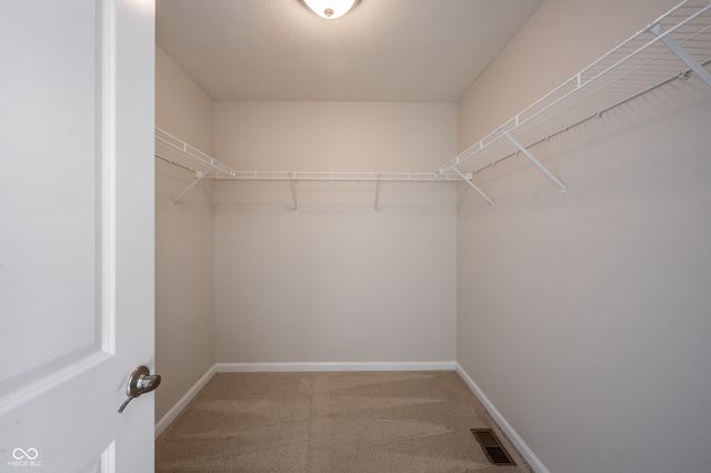 9657 Calamus Drive, Noblesville, IN 46060