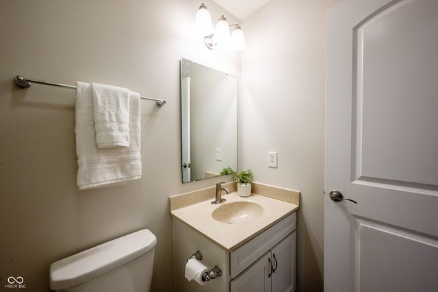 9657 Calamus Drive, Noblesville, IN 46060