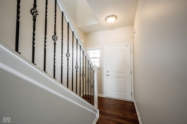 9657 Calamus Drive, Noblesville, IN 46060