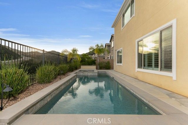 24008 Schoenborn Street, West Hills (los Angeles), CA 91304