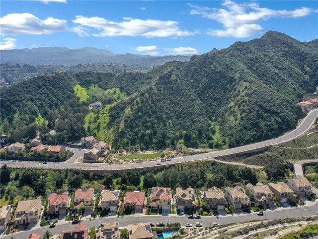 24008 Schoenborn Street, West Hills (los Angeles), CA 91304