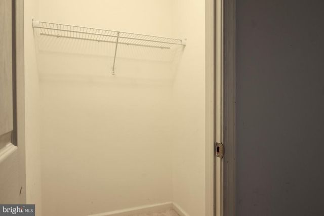 10 CANAL, Burlington Township, NJ 08016