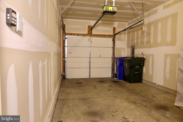 10 CANAL, Burlington Township, NJ 08016