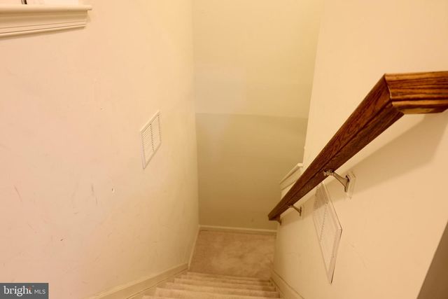 10 CANAL, Burlington Township, NJ 08016