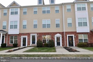 10 CANAL, Burlington Township, NJ 08016