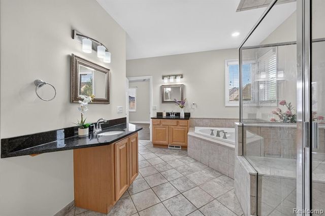 21642 Kendyl Court, Macomb, MI 48044