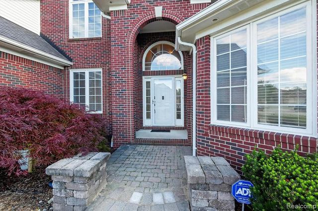 21642 Kendyl Court, Macomb, MI 48044