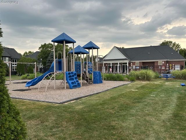 21642 Kendyl Court, Macomb, MI 48044